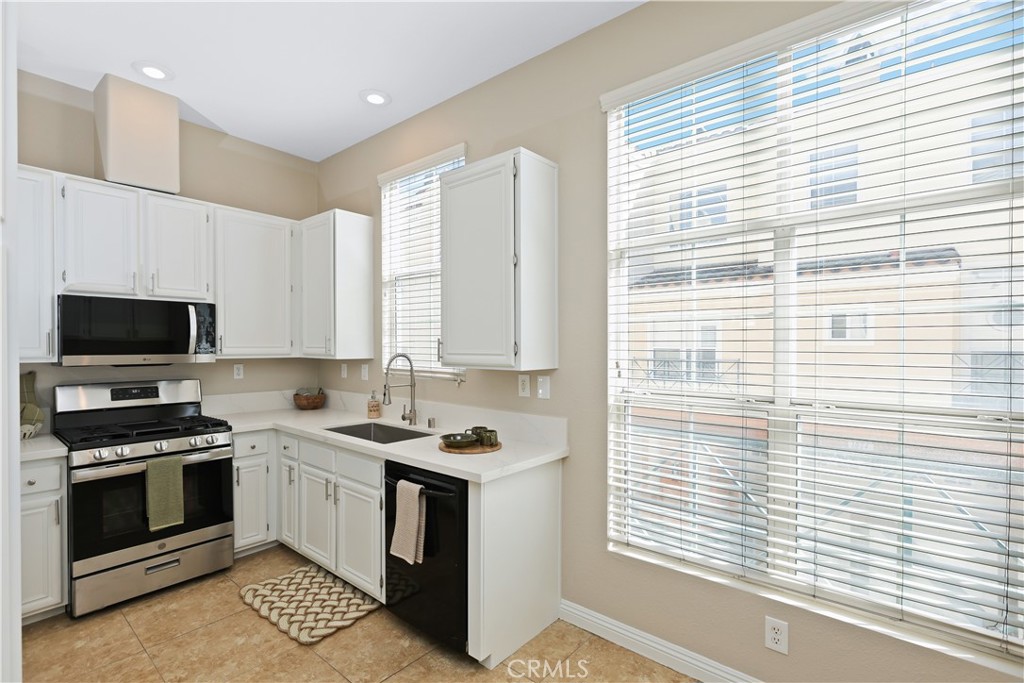 Summit Renaissance (SMRN) - Residential