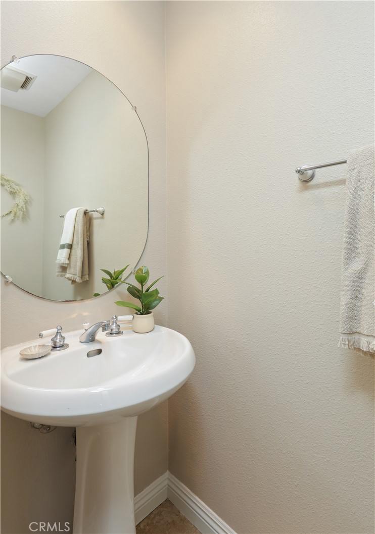 Summit Renaissance (SMRN) - Residential