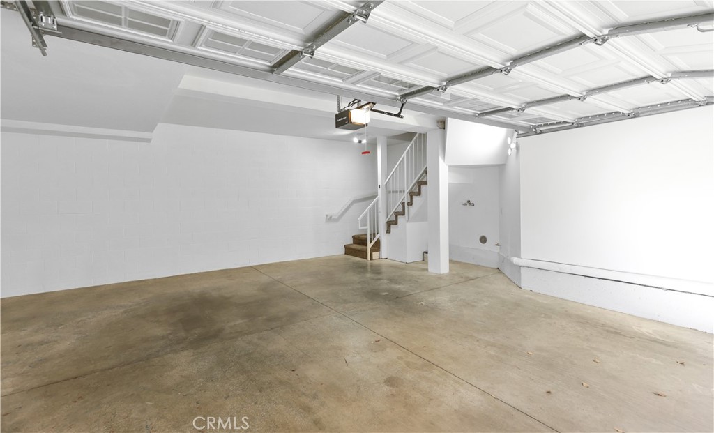 Summit Renaissance (SMRN) - Residential