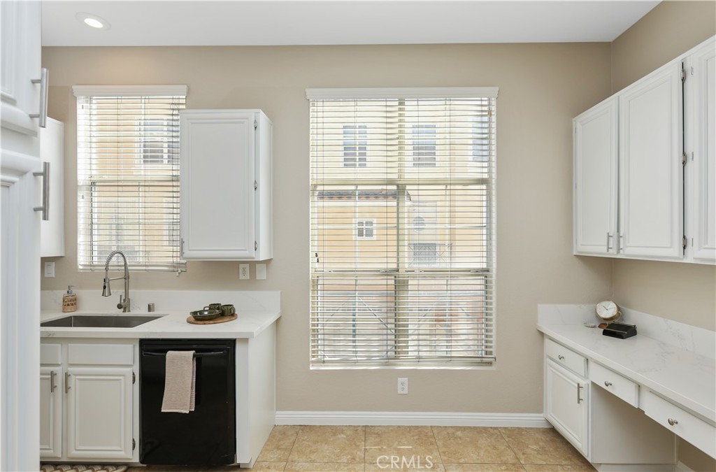 Summit Renaissance (SMRN) - Residential