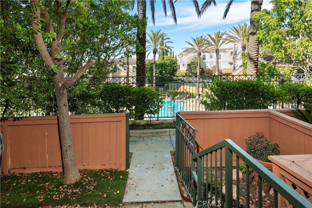 Summit Renaissance (SMRN) - Residential