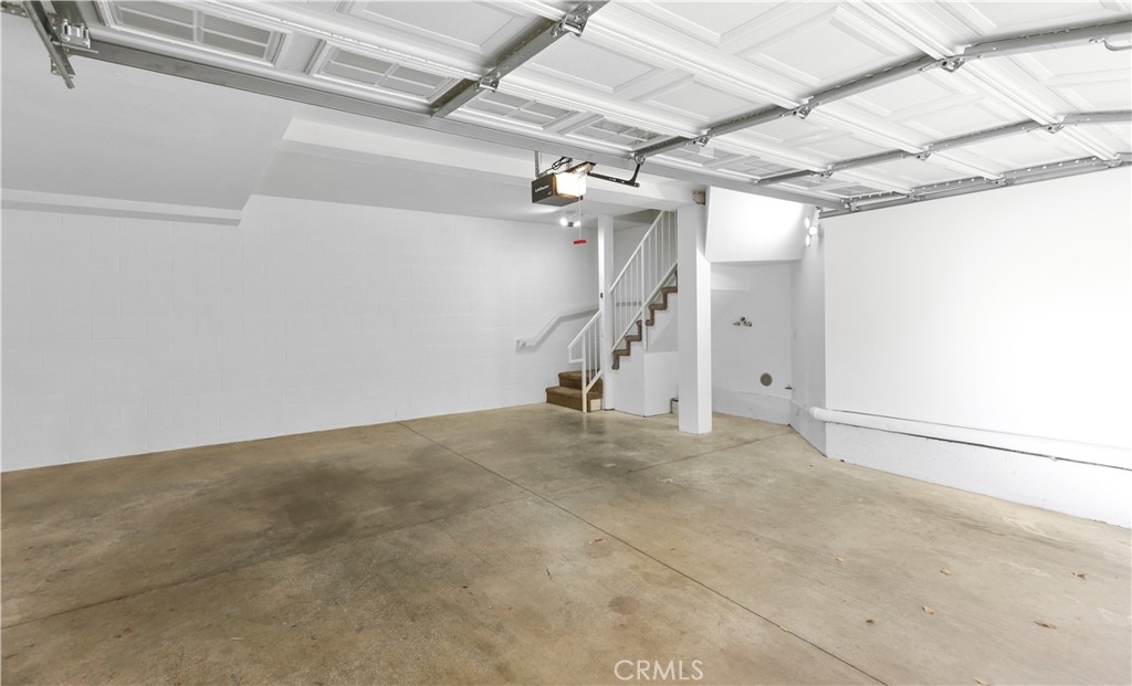 Summit Renaissance (SMRN) - Residential