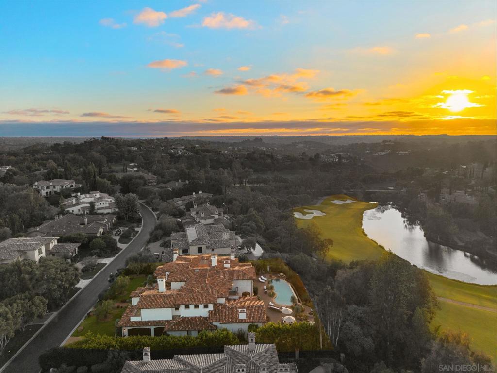 18446 Calle La Serra