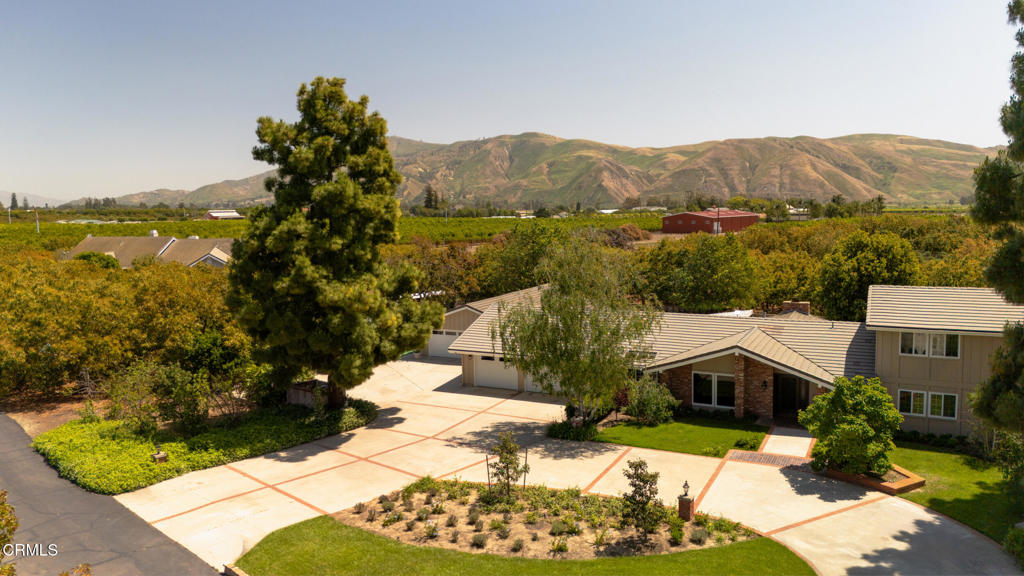 Ventura, California, 93060, United States, 5 Bedrooms Bedrooms, ,5 BathroomsBathrooms,Residential,Active,2044136