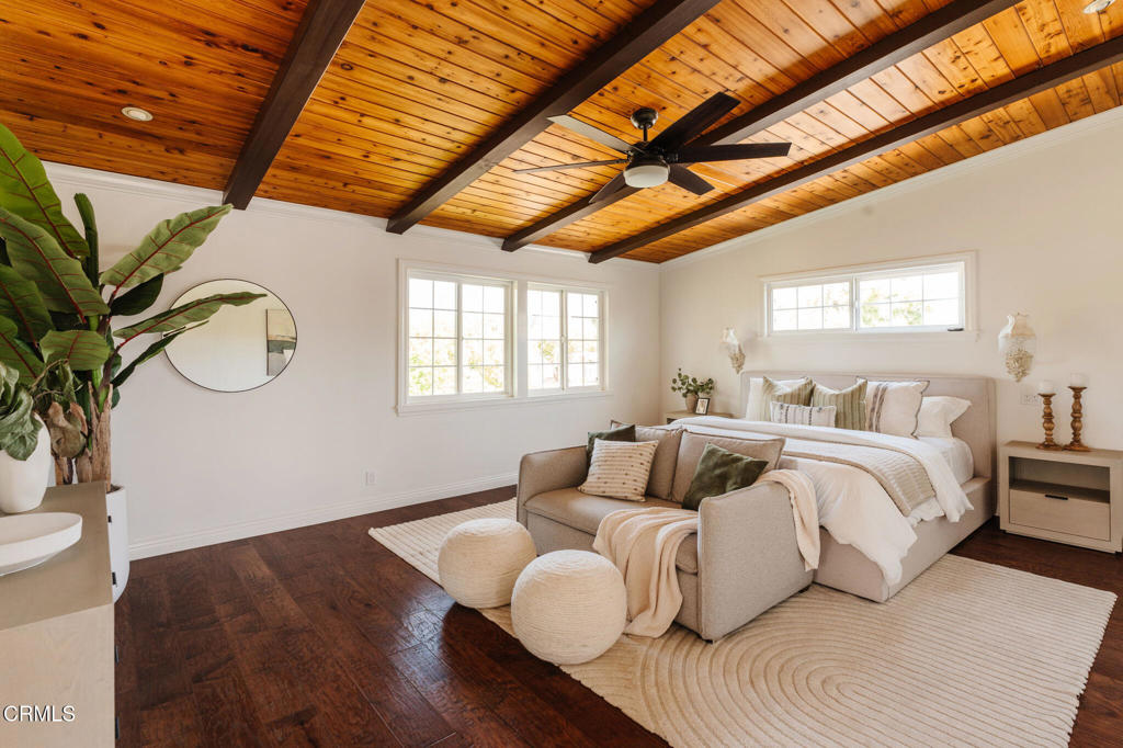 Ventura, California, 93060, United States, 5 Bedrooms Bedrooms, ,5 BathroomsBathrooms,Residential,Active,2044136