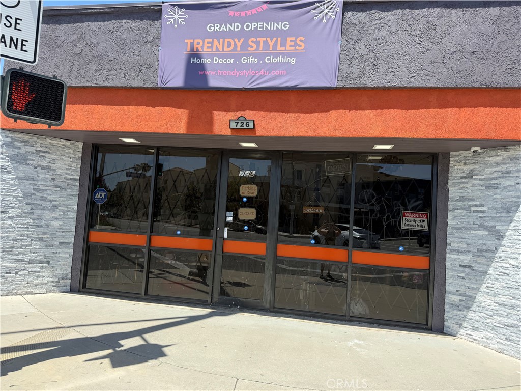 724 726 S Anaheim Blvd