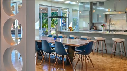 2244 N La Paz Claremont CA 91711