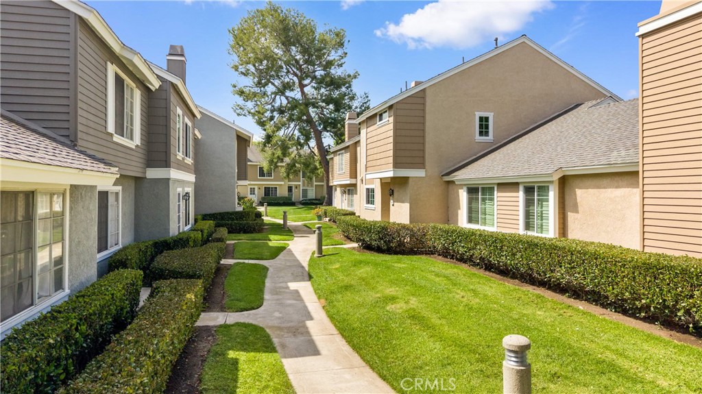 52 Greenbough