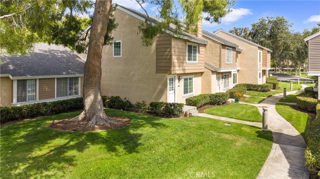 52 Greenbough