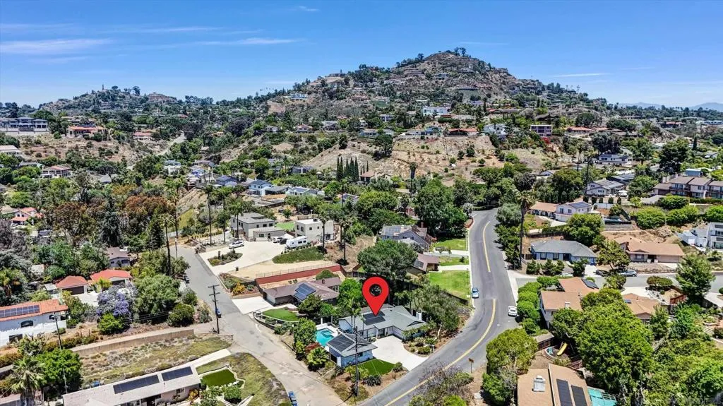 La Mesa, California 91941, United States, 3 Bedrooms Bedrooms, ,2 BathroomsBathrooms,Residential,Active,153647