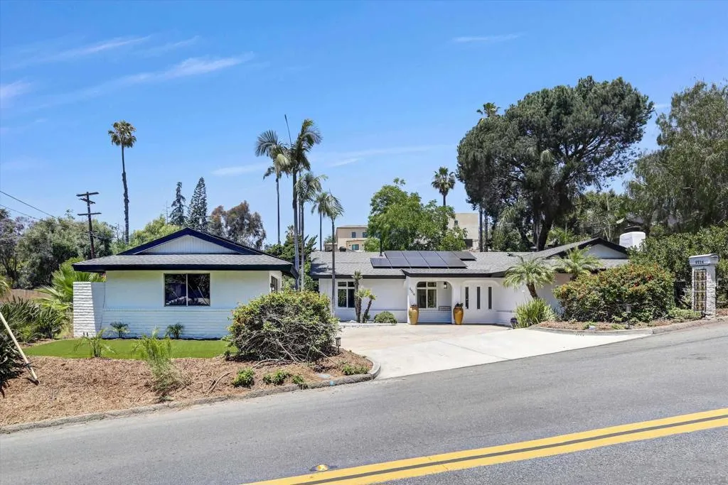 La Mesa, California 91941, United States, 3 Bedrooms Bedrooms, ,2 BathroomsBathrooms,Residential,Active,153647