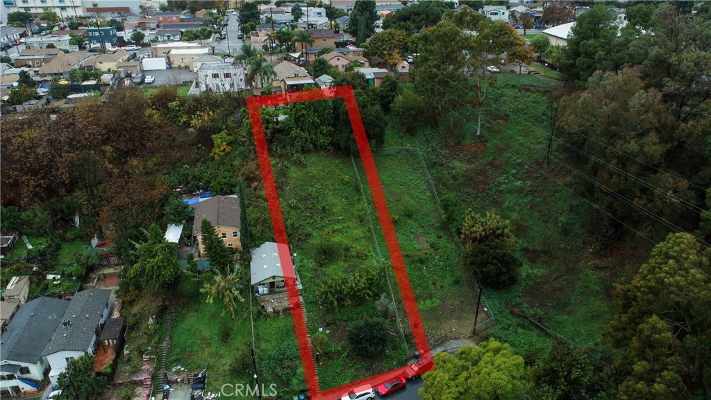 Welcome to 945 Miller Ave, a captivating plot of buildable land nestled in the heart of the thriving and up-and-coming neighborhood of City Terrace. This 8,354 square foot lot presents an exciting opportunity to be part of a trendy community that's on the rise. With readily available topography and survey details, planning your vision becomes a seamless process. The appeal of 945 Miller Ave lies not just in its size but also in its proximity to local attractions and amenities. Situated at the end of a serene Cul-de-Sac, 945 Miller Ave is surrounded by the pulse of the city's cultural renaissance. From eclectic cafes and boutique shops to vibrant art scenes, this area offers a lifestyle that embraces both modernity and urban charm. Discover the local parks, enjoy strolls through the surrounding streets, and savor the diverse culinary offerings nearby. This property presents an opportunity to be part of a dynamic Los Angeles community without compromising tranquility.
Whether you're envisioning a personal haven or a strategic investment, 945 Miller Ave offers the ideal foundation for your aspirations. Embrace the potential of this prime piece of land and make it the starting point for your next chapter in Los Angeles. For further details or to request information, please don't hesitate to get in touch. Your vision awaits at 945 Miller Ave.