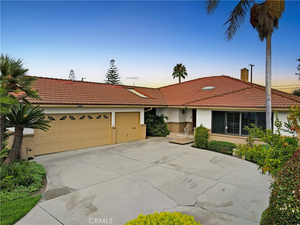 12113 Julius Avenue