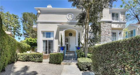 Photo of 45 Chandon, Newport Coast, CA 92657 (MLS # NP25235605)
