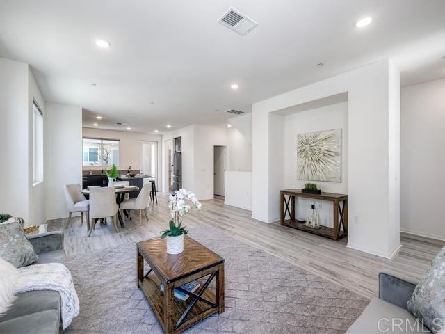 5265 Beachfront Cove Street