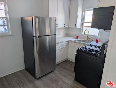 Photo of 1147 24th Street #C, Santa Monica, CA 90403 (MLS # 26850113)