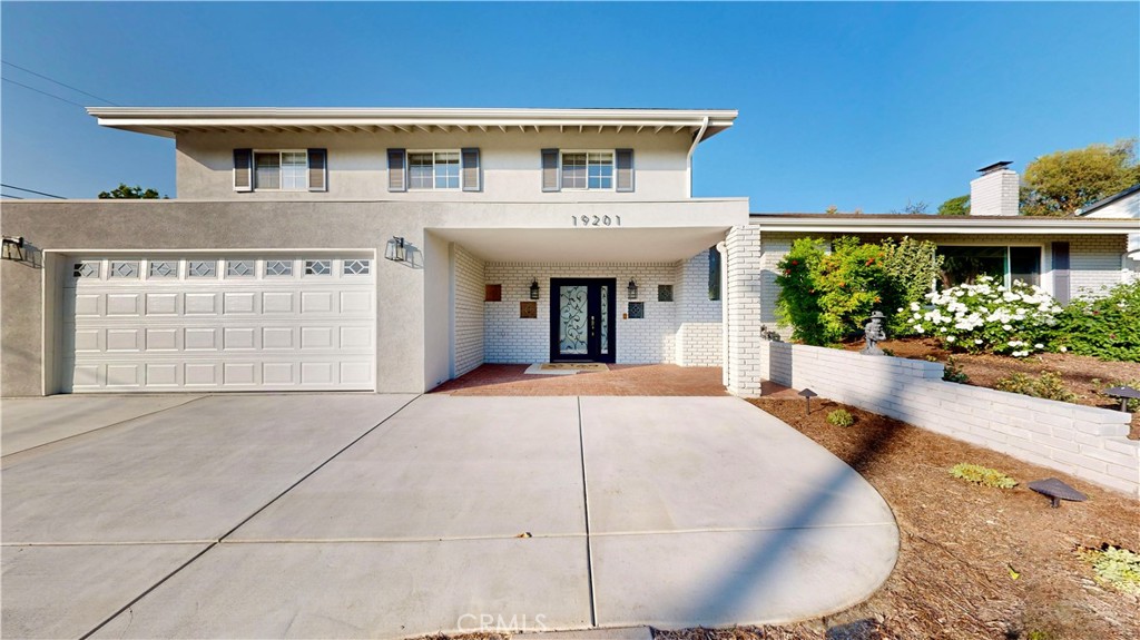19201 Barrett Lane