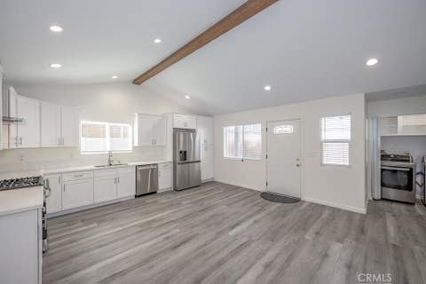 Photo of 6237 Agnes Avenue, North Hollywood, CA 91606 (MLS # SR26166144)