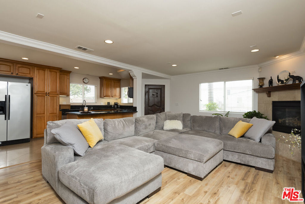 4535 W 168th Street