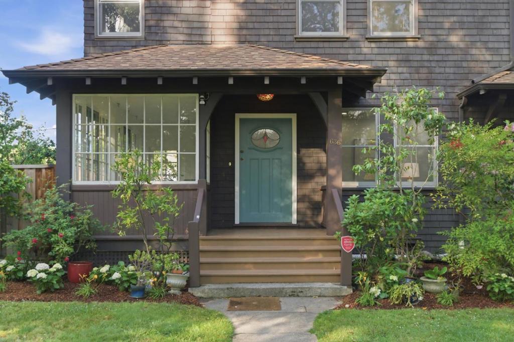 636 Alvarado Row