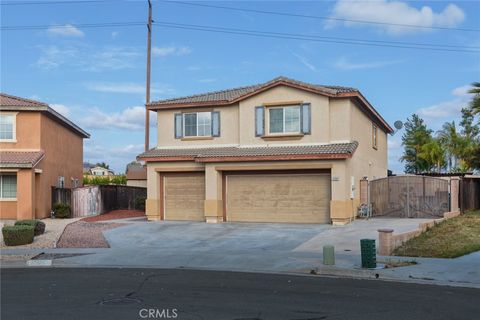 Photo of 33980 Petunia ST, Murrieta, CA 92563 (MLS # SR26100058)