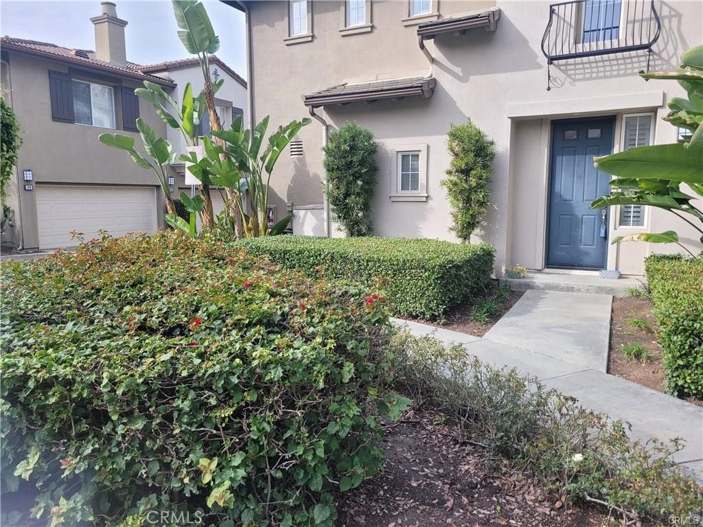 Photo of 3 SALTON, Irvine, CA 92602 (MLS # PW26095344)