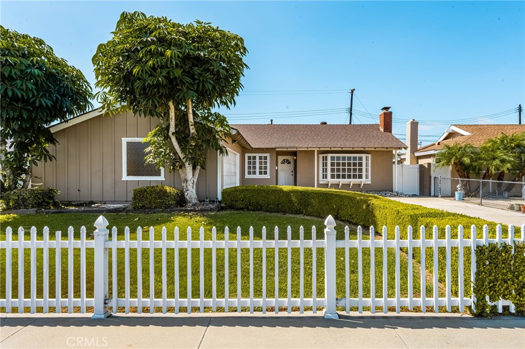 Experience the best of Huntington Beach living! This inviting 3-bedroom, 2-bath single-family home offers 1,592 sq ft of comfortable living space on a generous 6,000 sq ft lot in the desirable Ocean View School District. The home features a newer kitchen with modern finishes, and offers an open and inviting layout perfect for entertaining. The bonus room in back provides versatile space for an office, gym, or guest suite. Ideally located close to the beach, Bella Terra shopping, and dining, this home offers endless potential to make it your own while enjoying the laid-back coastal lifestyle Huntington Beach is known for.