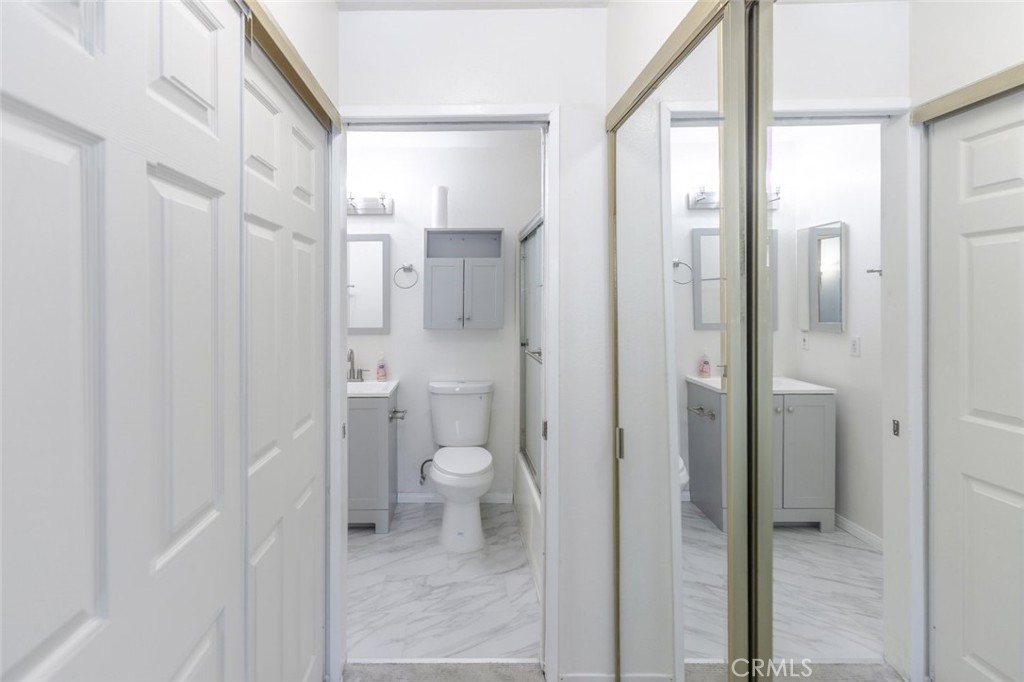 Properties 2 7125 Shoup Avenue 206