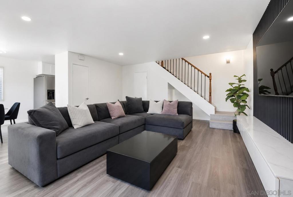 6516 Omega Dr Dr, San Diego CA 92139
