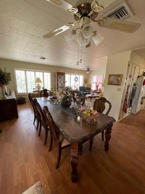 Tri Palm Estates - Manufactured In Park