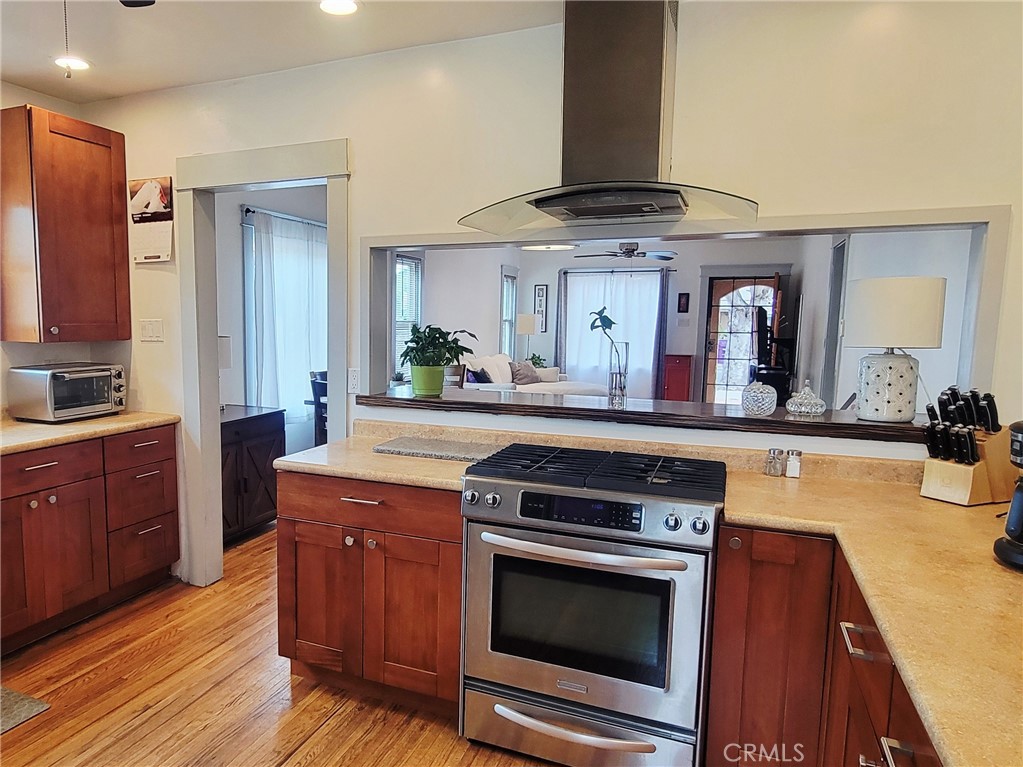 Wrigley Area (WR) - Residential