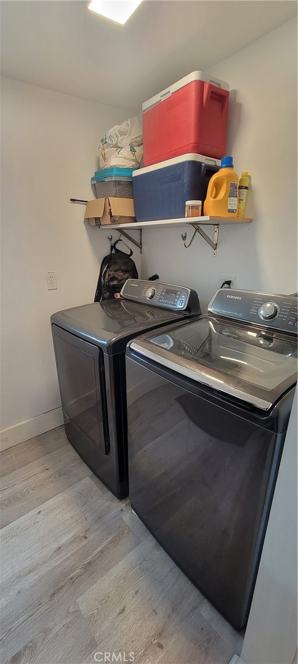 Wrigley Area (WR) - Residential