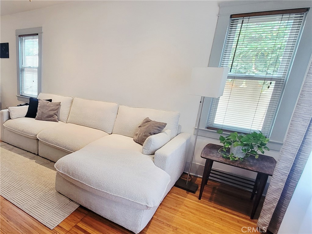 Wrigley Area (WR) - Residential