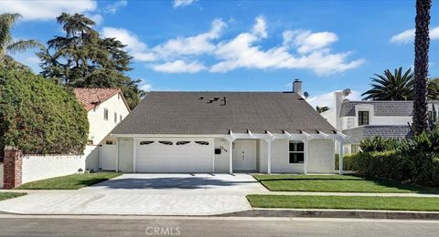 Photo of 5346 Tyrone Avenue, Sherman Oaks, CA 91401 (MLS # SR26050799)
