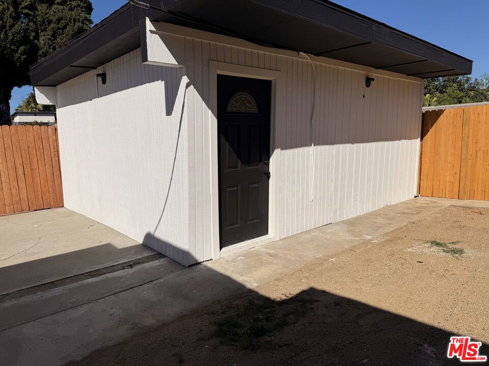 Modern Detached Studio with Private Yard  in Vibrant Boyle Heights!Discover this beautifully updated detached studio offering the perfect balance of privacy and city living. The home features a custom kitchen with a gas stove and abundant cabinet space, a modern bathroom with walk-in shower, mini split ( hot/ cold)  and a private backyard ideal for relaxing or entertaining. Added conveniences include an in-unit washer and dryer and a separate entrance for complete privacy.Located in the heart of Boyle Heights, just minutes from Cal State LA, major freeways, Downtown LA, and the Eastside's lively food and arts scene, this home delivers the ideal mix of urban accessibility and neighborhood charm.Immediate Move-In Available! SHORT TERM, LONG TERM .