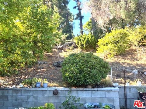 Tiny photo for 1411 Sunset Avenue, Santa Monica, CA 90405 (MLS # 25612133)