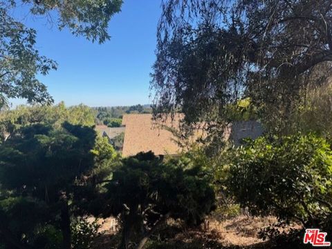 Tiny photo for 1411 Sunset Avenue, Santa Monica, CA 90405 (MLS # 25612133)