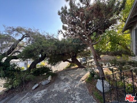 Tiny photo for 1411 Sunset Avenue, Santa Monica, CA 90405 (MLS # 25612133)
