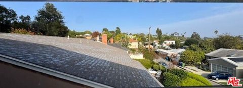 Tiny photo for 1411 Sunset Avenue, Santa Monica, CA 90405 (MLS # 25612133)