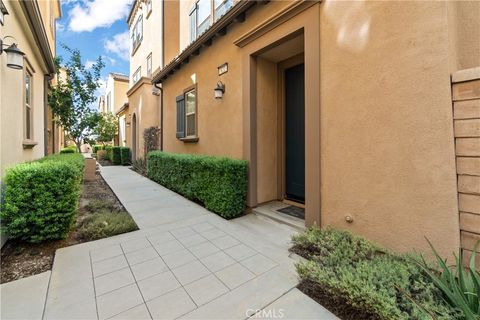 Photo of 822 Mandarin Way, Upland, CA 91786 (MLS # TR26070686)