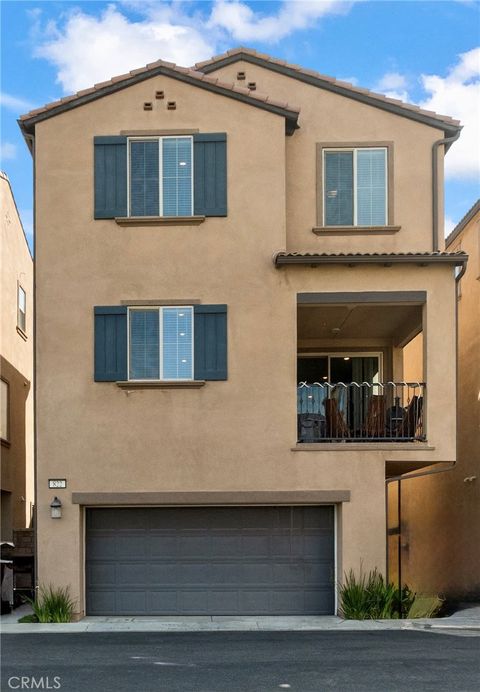 Photo of 822 Mandarin Way, Upland, CA 91786 (MLS # TR26070686)