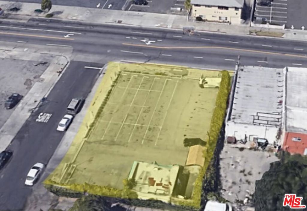Prime RAC2 corner lot offering endless development potential. Located in a desirable area with excellent exposure, this property is zoned RAC2, allowing for a mix of residential and commercial possibilities. The corner positioning provides maximum frontage, visibility, and flexibility for future construction. A rare opportunity for builders and investors to create a signature project in a high-demand location. This listing is 2 APNS: 5003-029-013 and 5003-029-014.