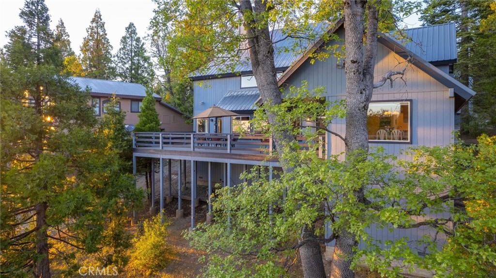 39649 Crest Point Lane