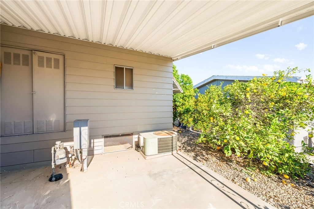 650 Rancho Santa Fe S 351