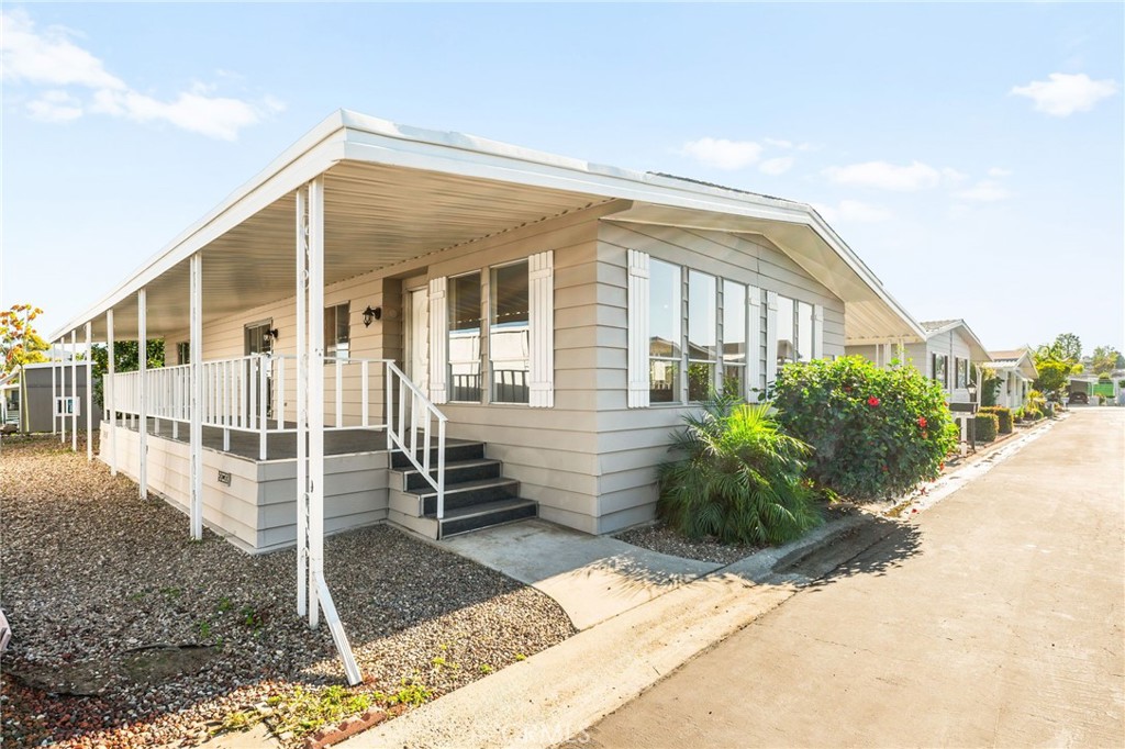 650 Rancho Santa Fe S 351