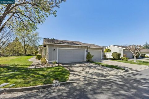 Photo of 2137 Presidio Ct Ct, Danville, CA 94526 (MLS # 41132511)