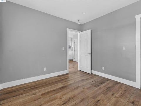 Tiny photo for 3035 Logan St St, Oakland, CA 94601 (MLS # 41151553)