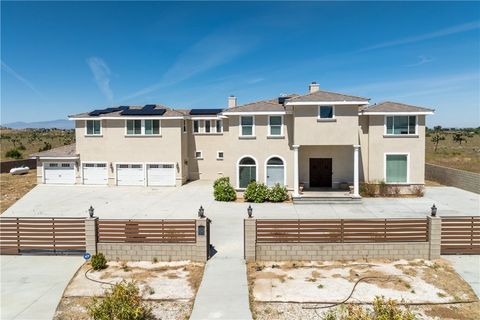 Photo of 3125 West M15 Avenue, Lancaster, CA 93536 (MLS # PW26076950)