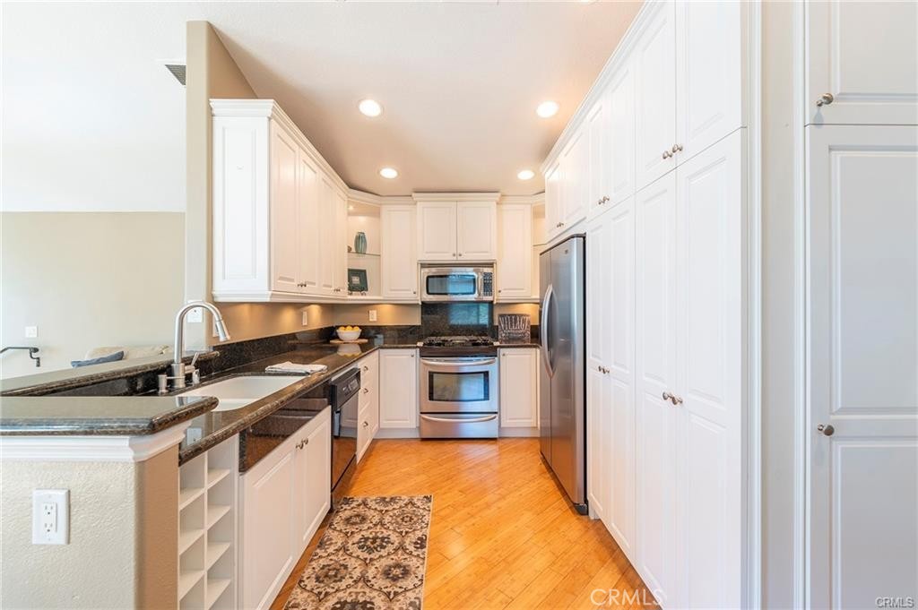 12 Hillgate Place, Aliso Viejo CA 92656 - Photo 18