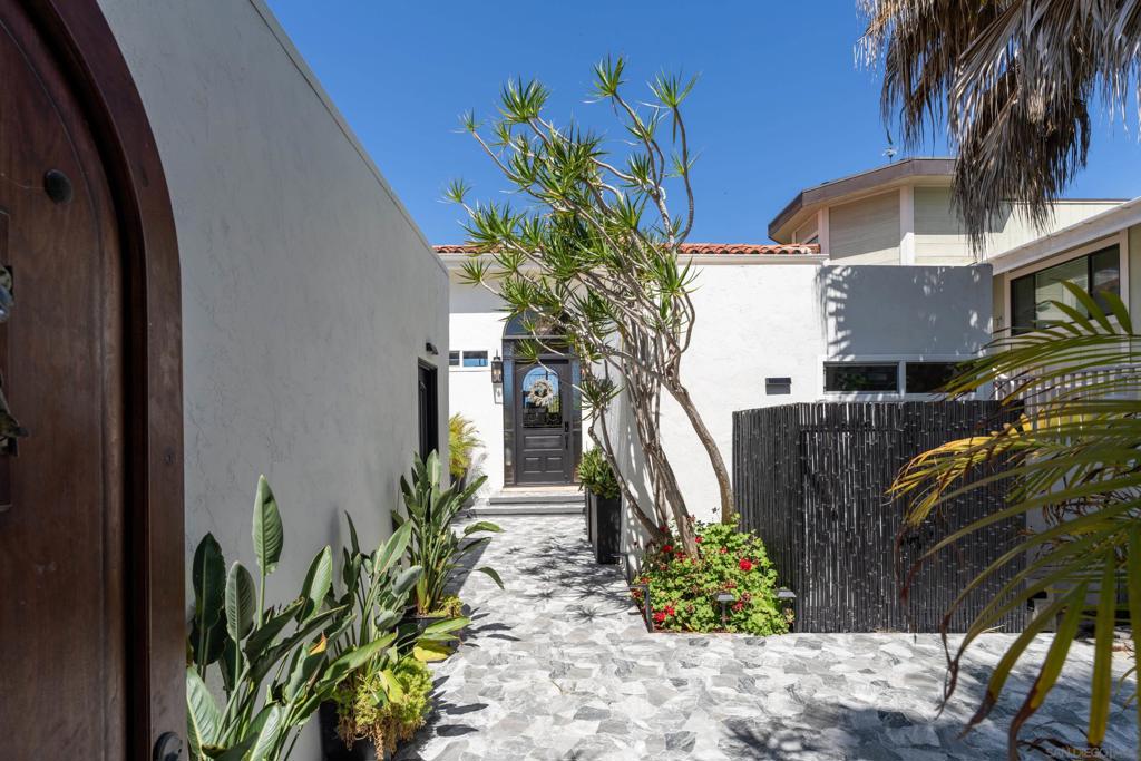 8412 La Jolla Shores Dr